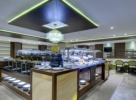 Hotel Crown Plaza